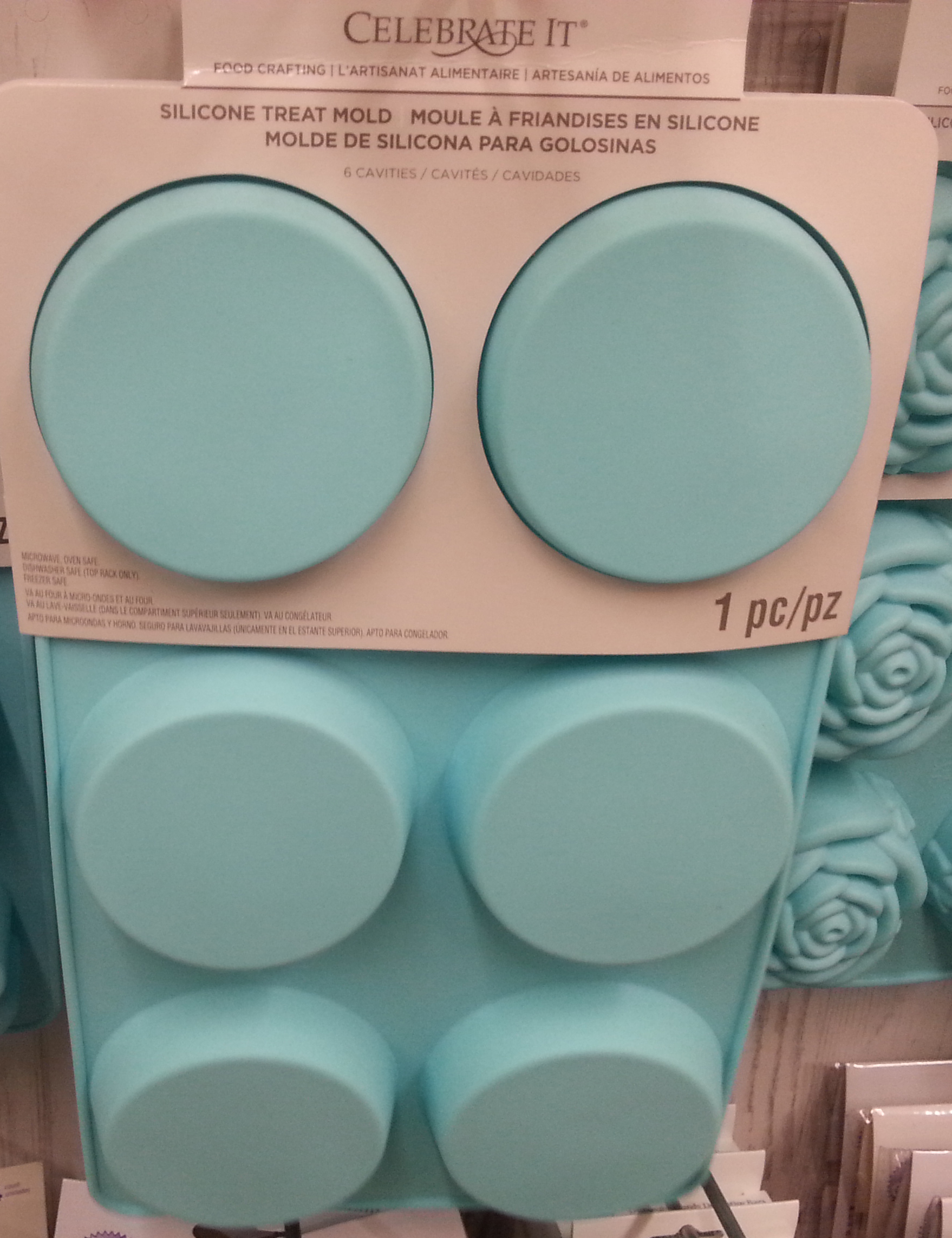 Silicone Water Dishes (Treat Molds)